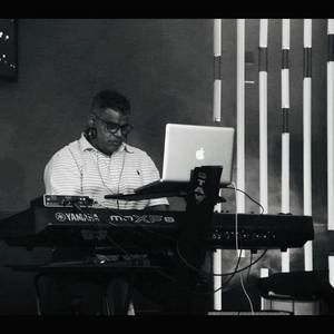 Meet your Posher, Tyago santos